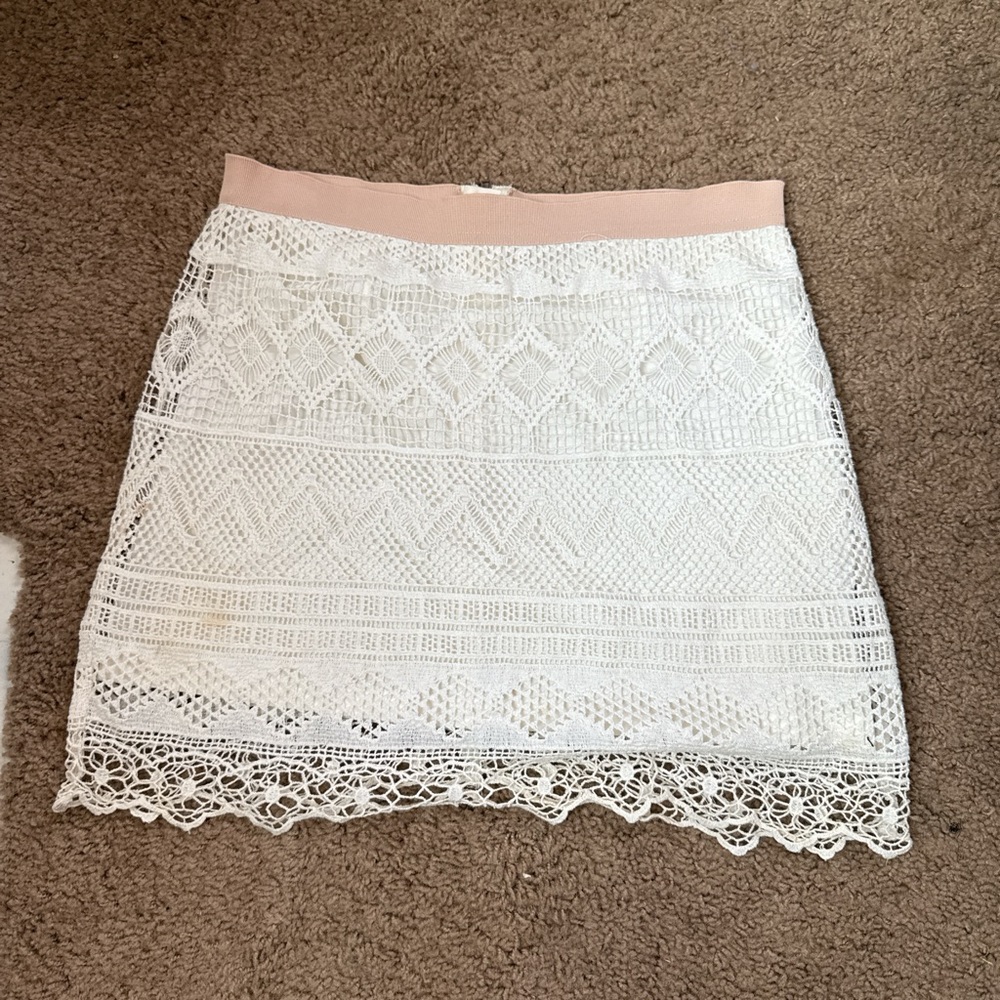 American Eagle Outfitters White Lace Mini Skirt